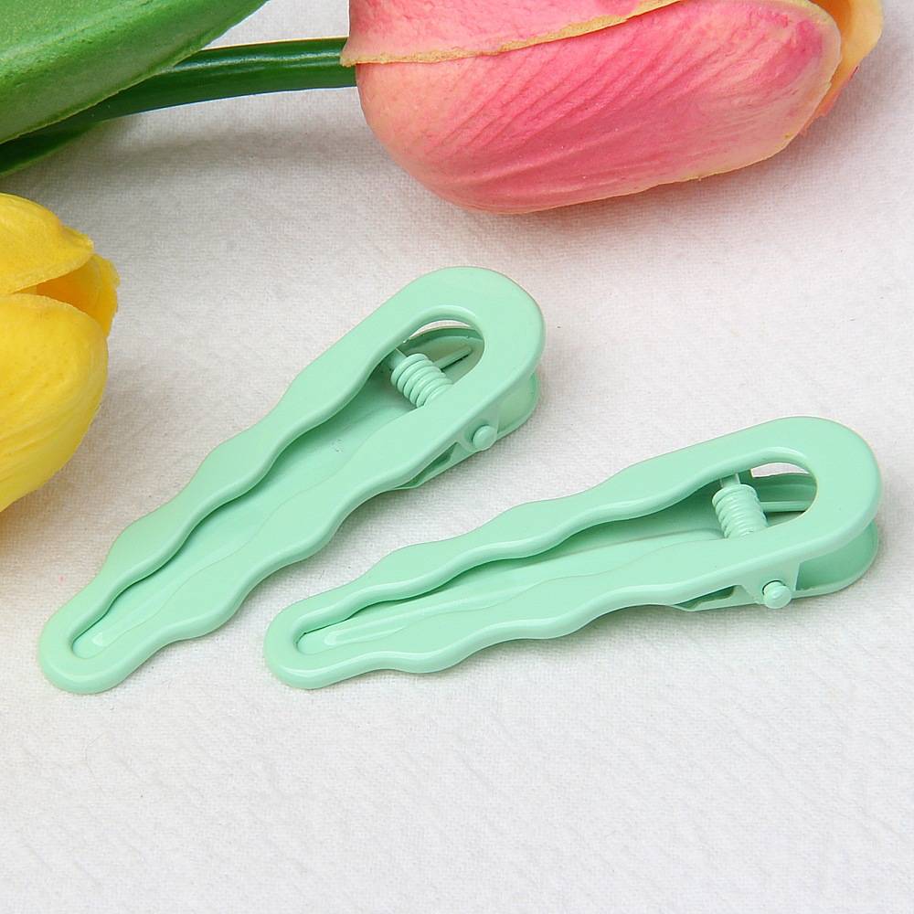 6cm glossy wavy water drop hair clip