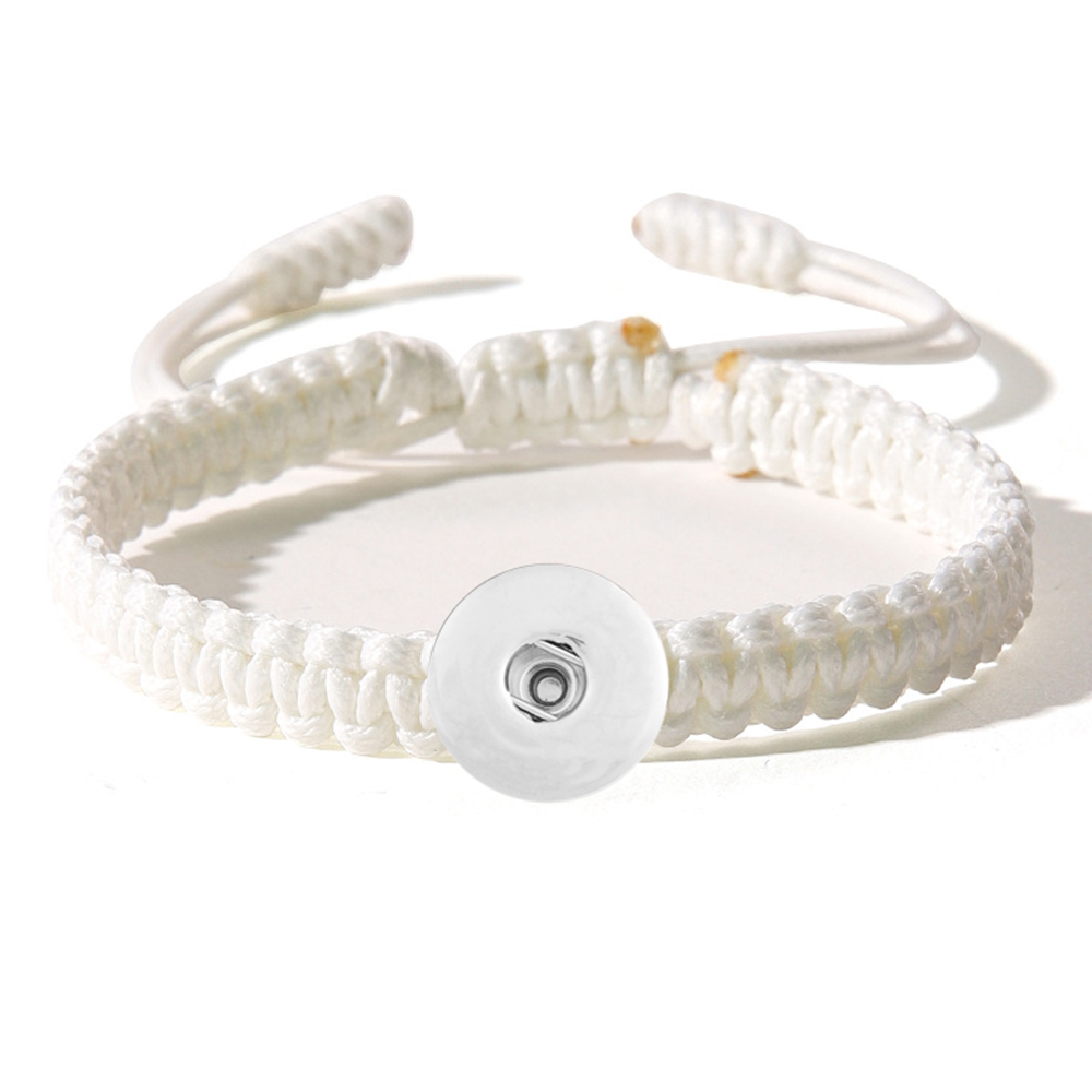 Simple hand-woven snap bracelet