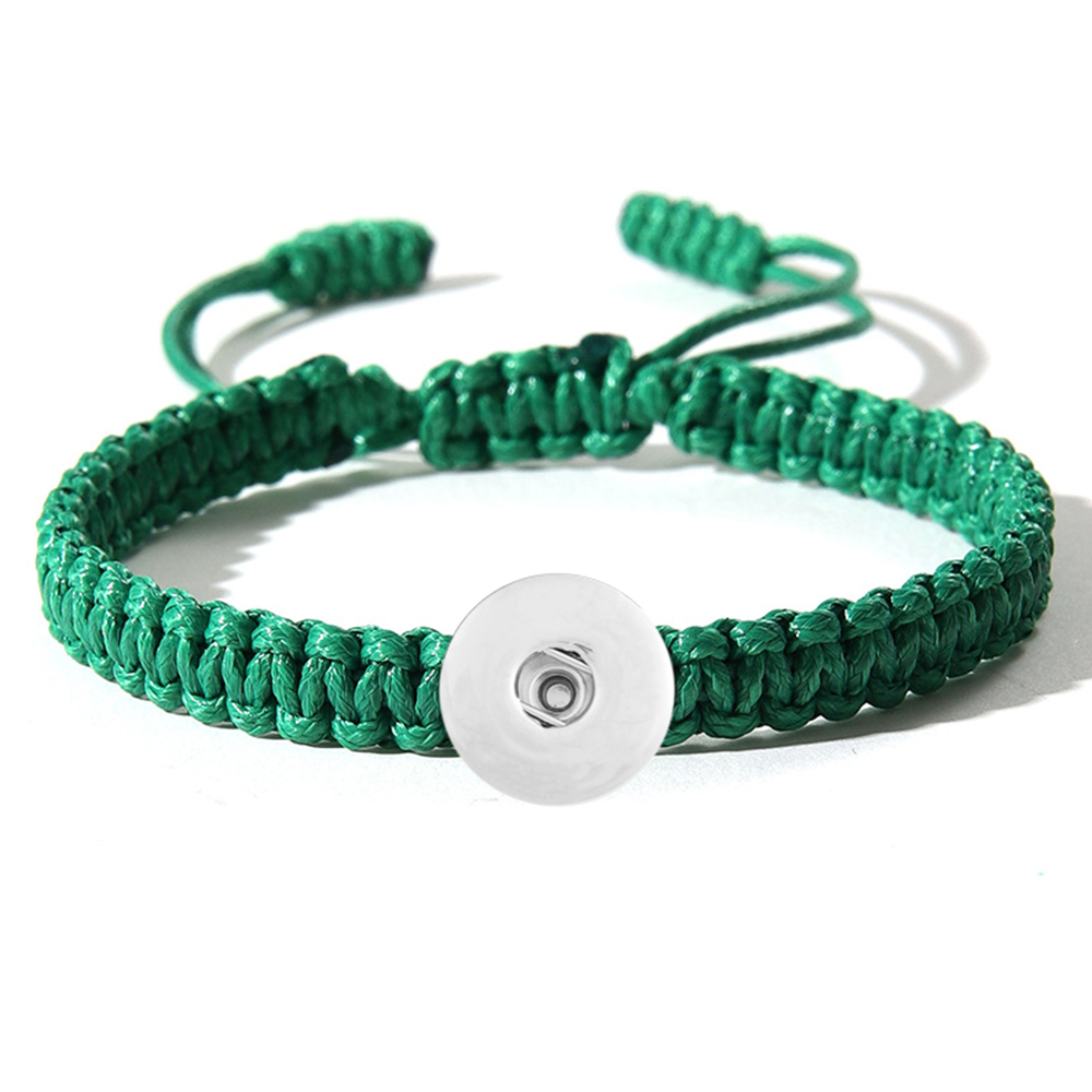 Simple hand-woven snap bracelet