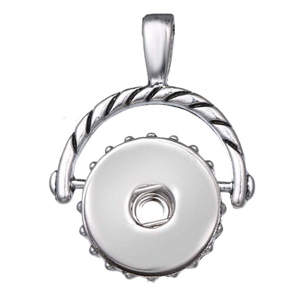 Snap button pendant without chain