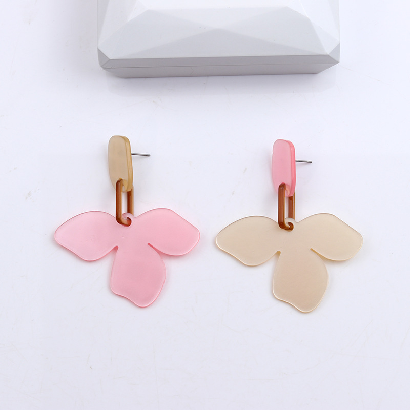 Contrast color patchwork flower earrings