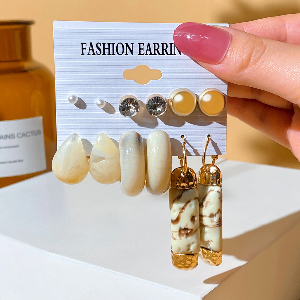 New Resin Earrings Set