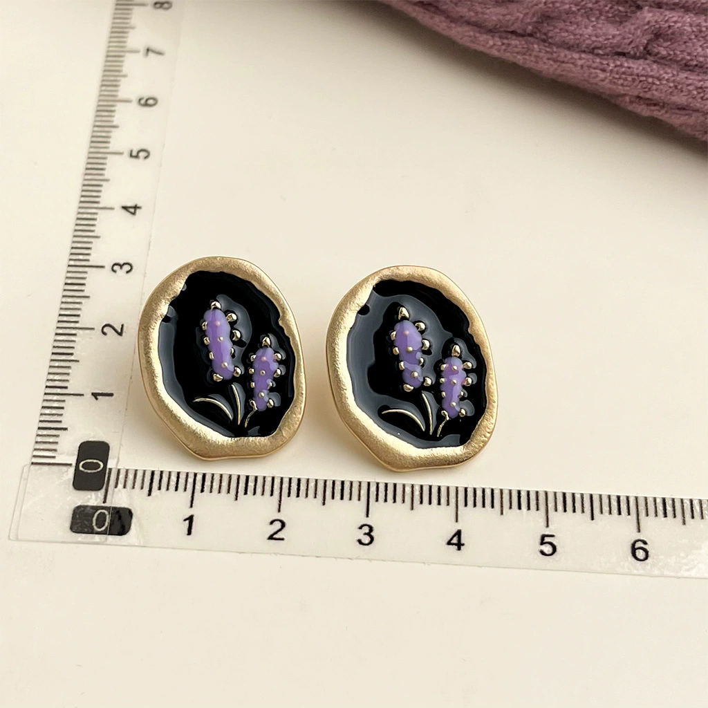 French retro purple oil drop earrings for women with super fairy temperament and sweet flower earrings with silver needles