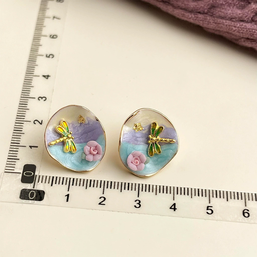 French retro purple oil drop earrings for women with super fairy temperament and sweet flower earrings with silver needles