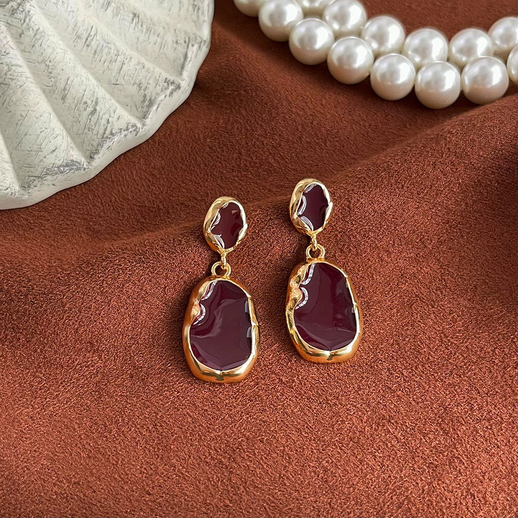 Retro wine red oil drop earrings niche light luxury pearl earrings with silver needles