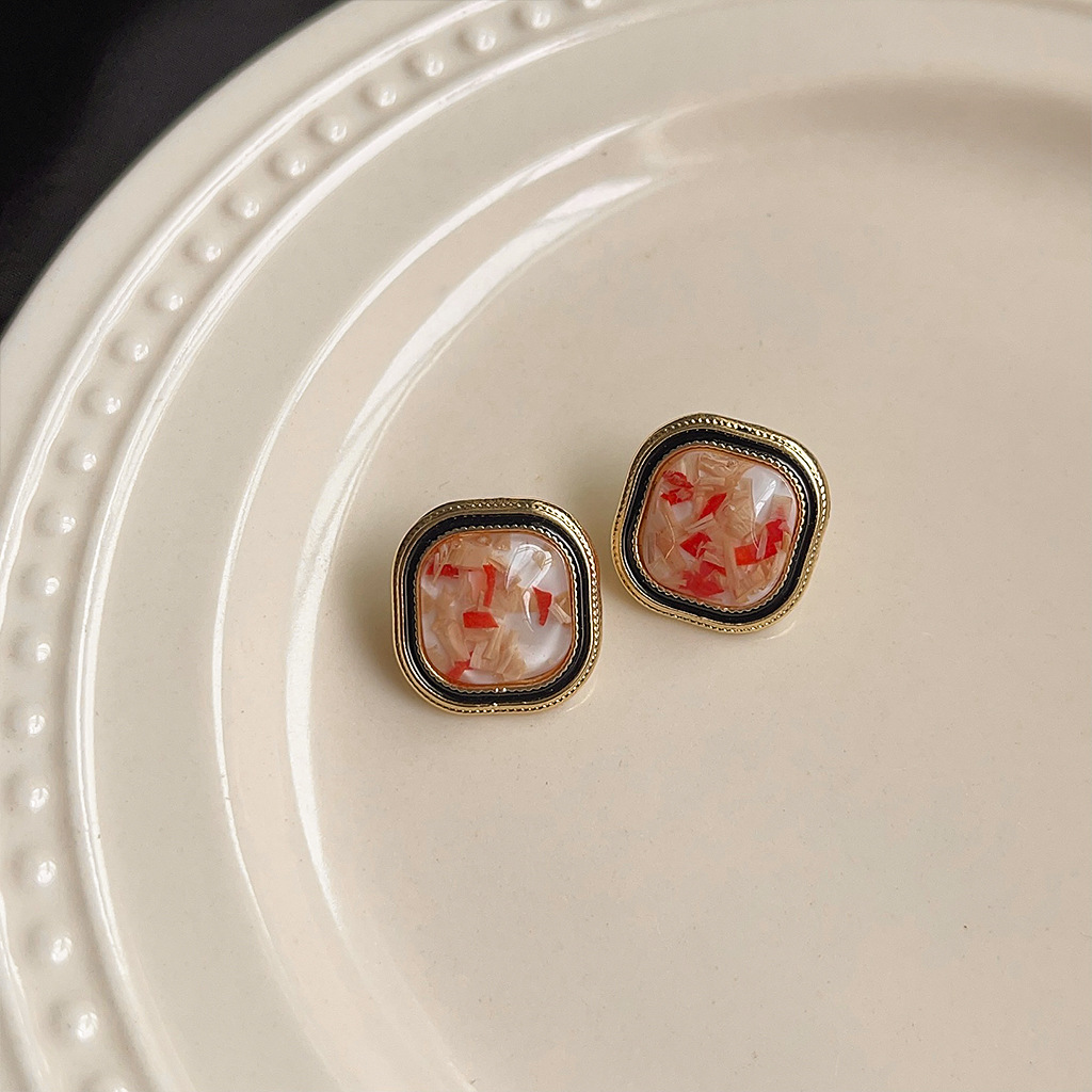 Vintage style crushed shell earrings with silver needles